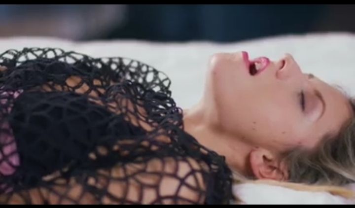 Hayat Boyu Yasayamayacağı Orgazmı Yaşattı